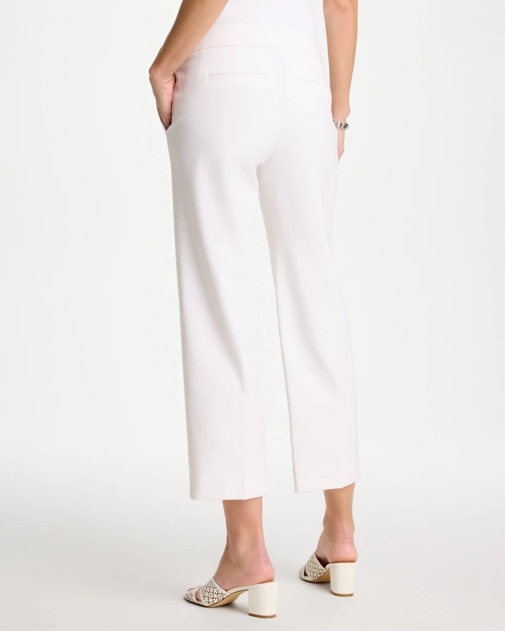 Juliet Lightweight Straight Crop Pants | Chico's